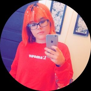 Meet your Posher, Sierrah